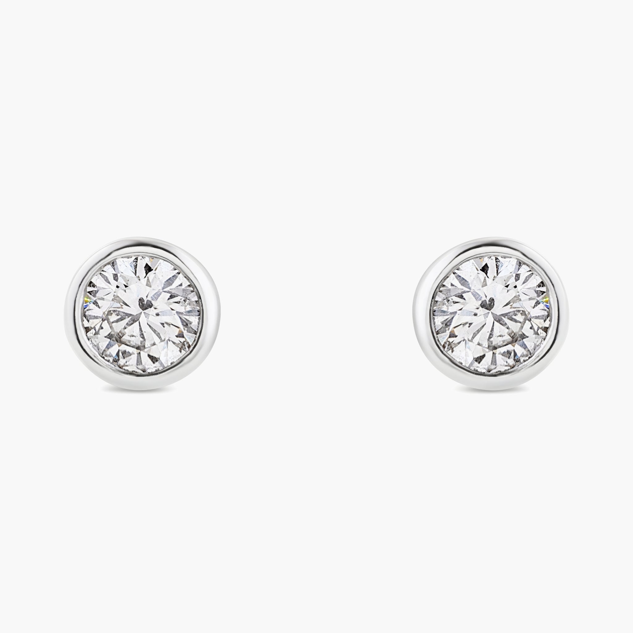 Diamond stud earrings w diam frame