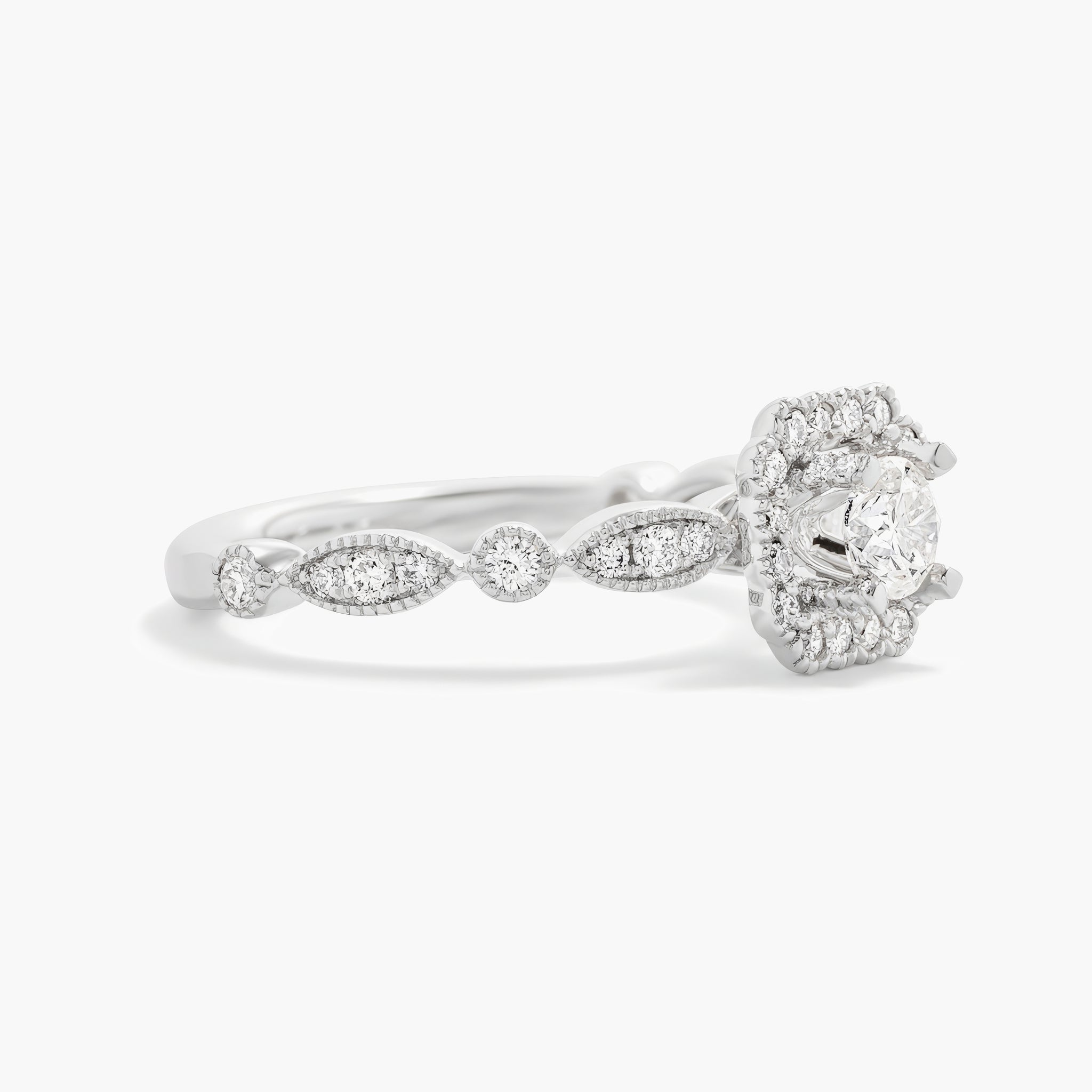 Cushion cut diamond ring